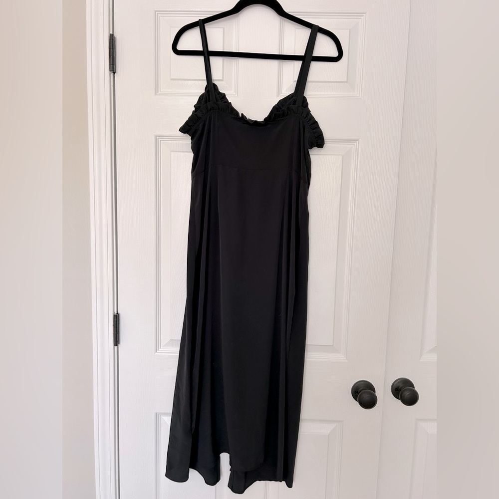 TOPSHOP Black Ruffle Dress - Picture 2 of 8